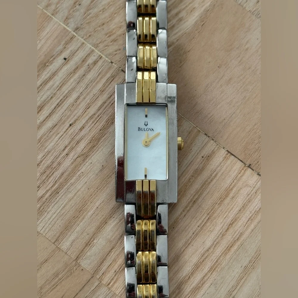Bulova Luxury Ladies Watch Pearl Dial Two-Tone Stainless Bracelet New Battery